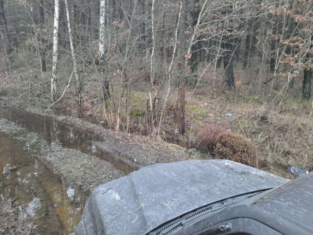 szkolenie off-road - zajęcia w terenie 8